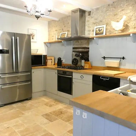 بيت للعطل House Of The Hollyhocks Mérignac