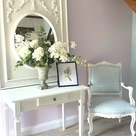 House Of The Hollyhocks Holiday home *