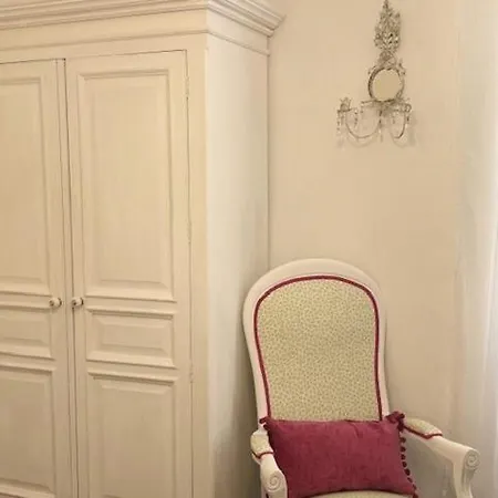 House Of The Hollyhocks Holiday home Merignac (Charente-Maritime)