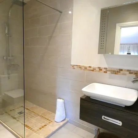 Holiday home House Of The Hollyhocks Merignac (Charente-Maritime)